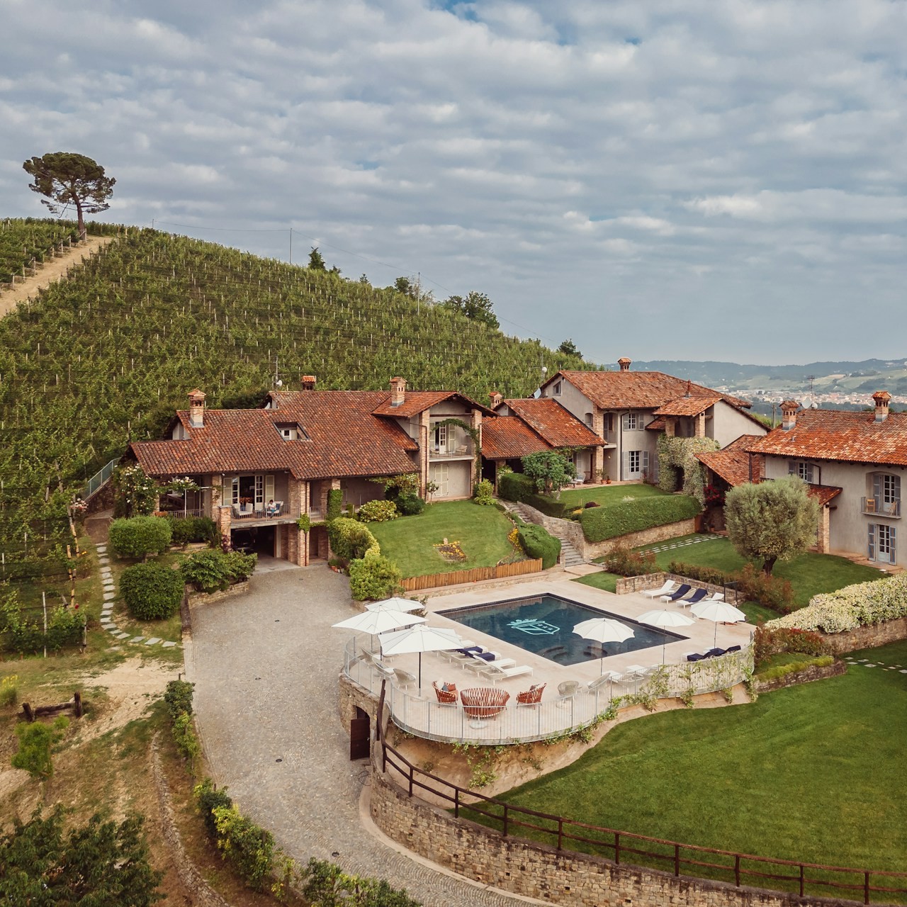 luxury-country-side-villa